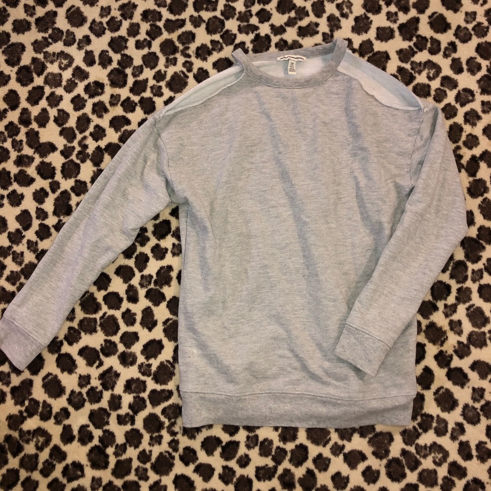 Grey sweatshirt cut out shoulders